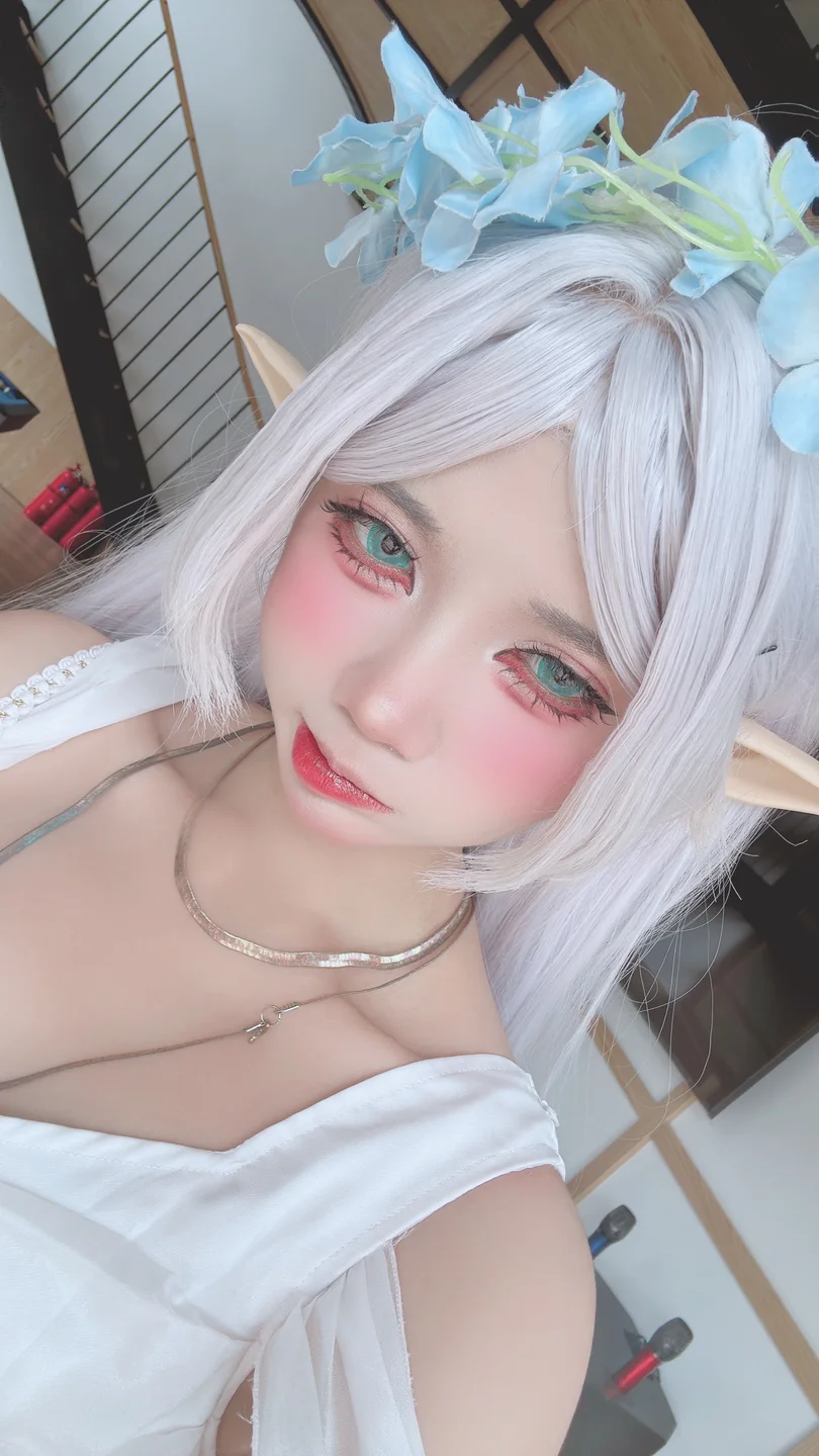 PoppaChan - Frieren Blue Valley Dress [78P,9V-1.34GB] tg@simisebaisi 【丝足阁】041.webp